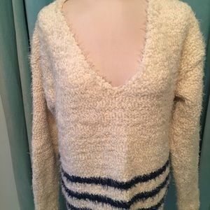 LIQUIDATION SALE *$15* MINKPINK sweater